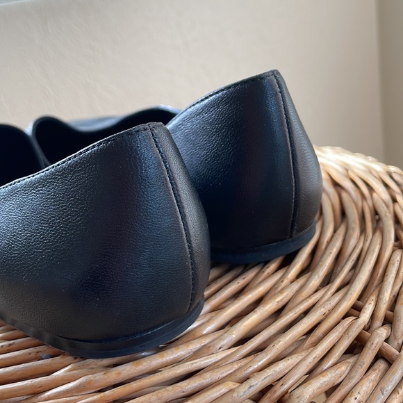 Vince minimalist beautiful black leather square toe flats - Picture 7 of 11